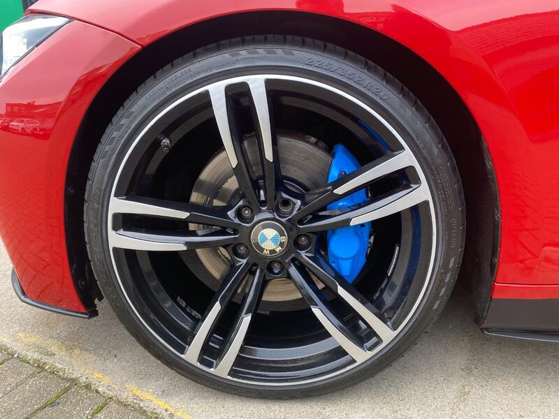 BMW 3 SERIES