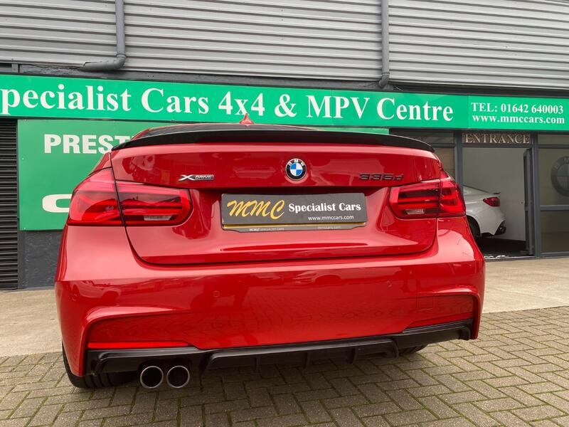 BMW 3 SERIES