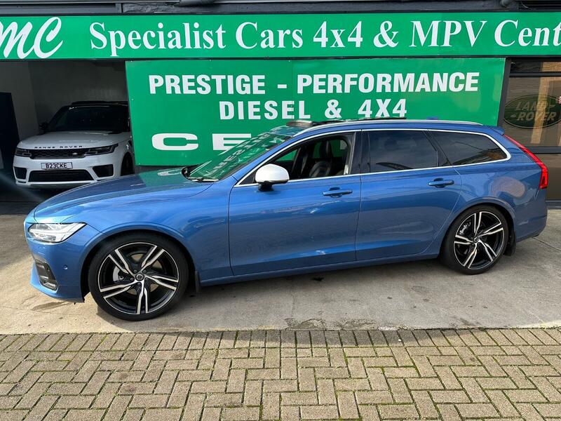 VOLVO V90