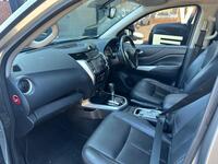 NISSAN NAVARA