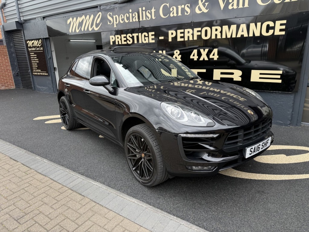 2016 Porsche MACAN